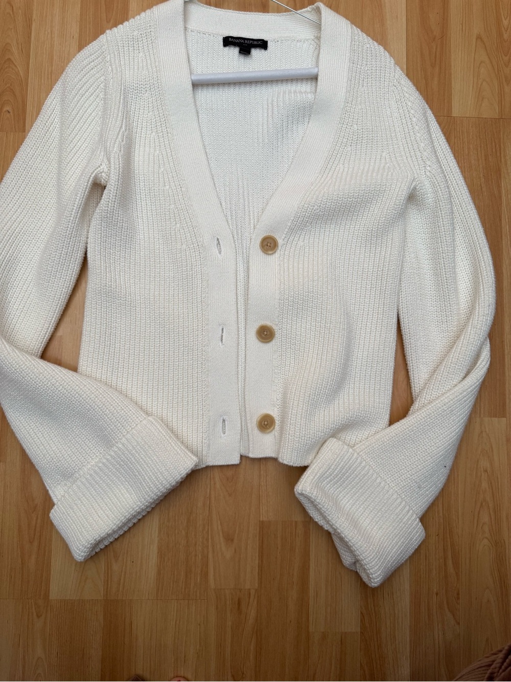 Banana Republic Cream Ribbed Button-Front Sweater xs